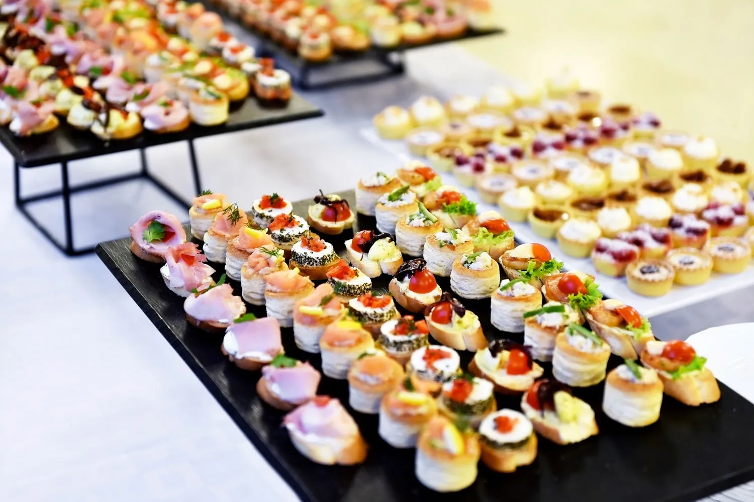 4 Corporate Event Catering Ideas for Your Holiday Party