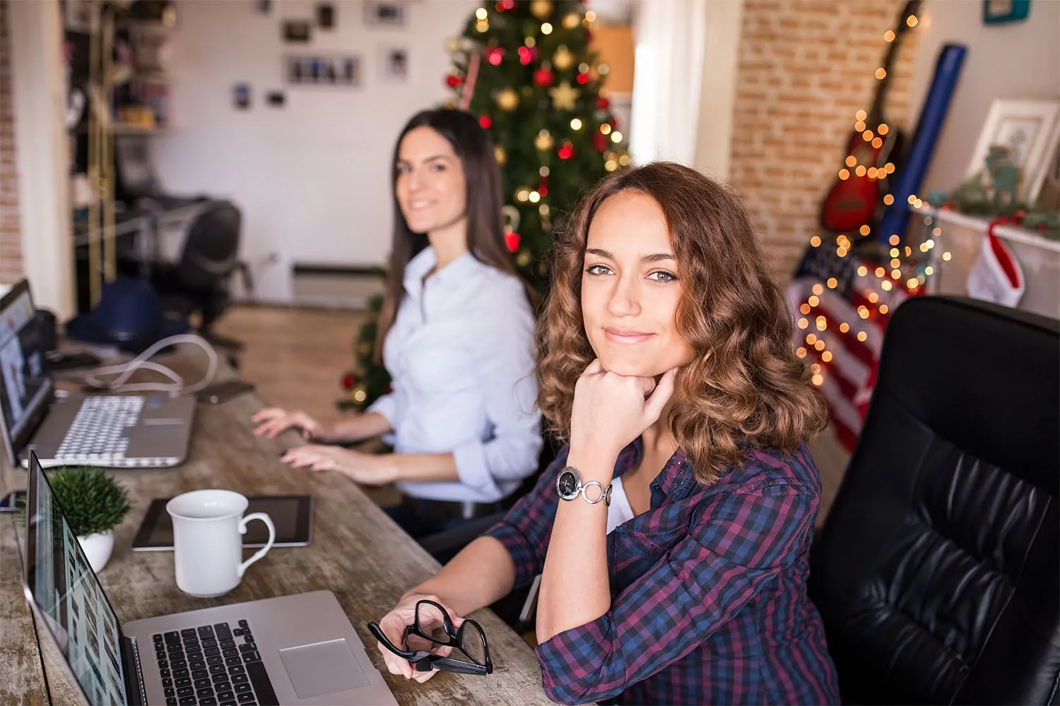 5 Reasons to Skip the Potluck at This Year’s Office Holiday Party
