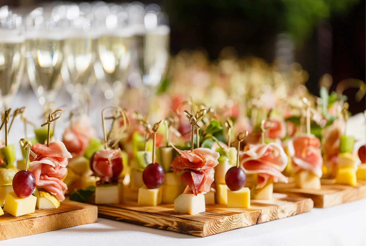 Modern Wedding Catering Trends That Impress Every Guest at the Reception